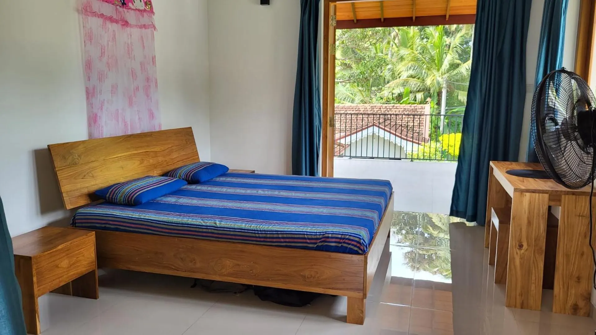 Homestay Parrot Paradise Negombo